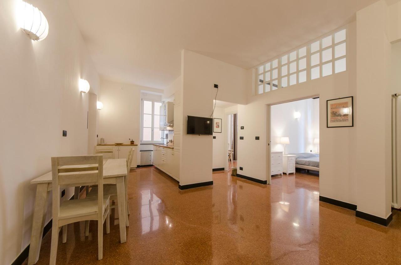 Aquarium 1'Minute! Free Wifi & Netflix "Casa Ripamaris Agnello" - Genova, Centro Storico By Tiloアパートメント エクステリア 写真